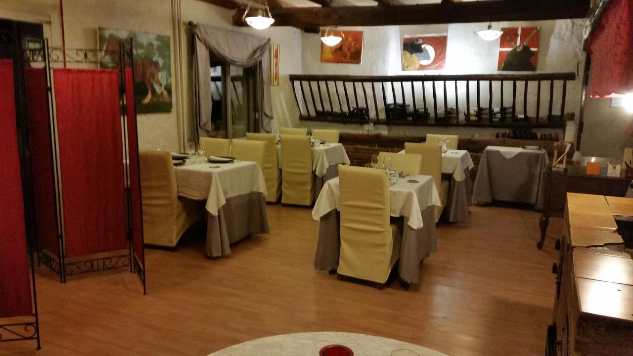 Auberge Du Flambadou Villematier ภายนอก รูปภาพ